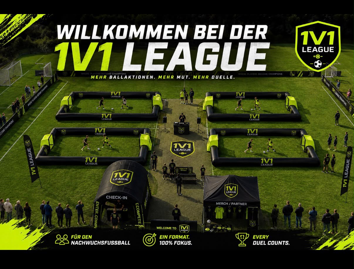 1v1 League Event-Aufbau: vier aufblasbare Spielfelder, Check-in-Tunnel und Merch-/Partner-Bereich mit Zuschauern
